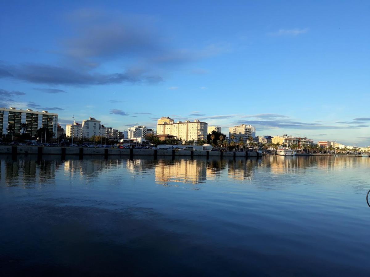 Apartamento Playa & Port Gandia Solo Familias المظهر الخارجي الصورة